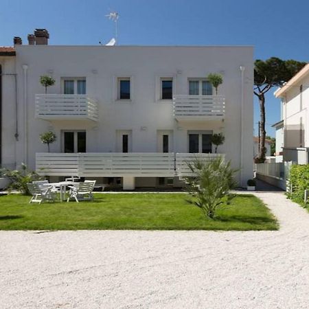 Residence Giardino Riccione Exterior foto